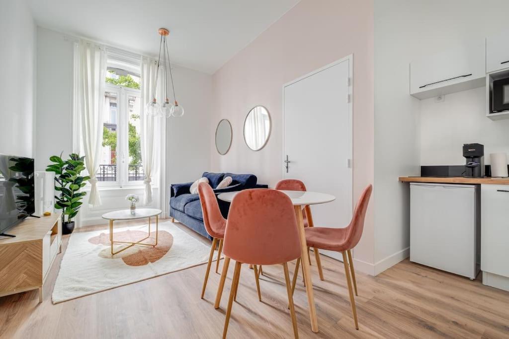 Magnifique Appartement Blush Refait A Neuf Saint-Etienne  Exterior photo